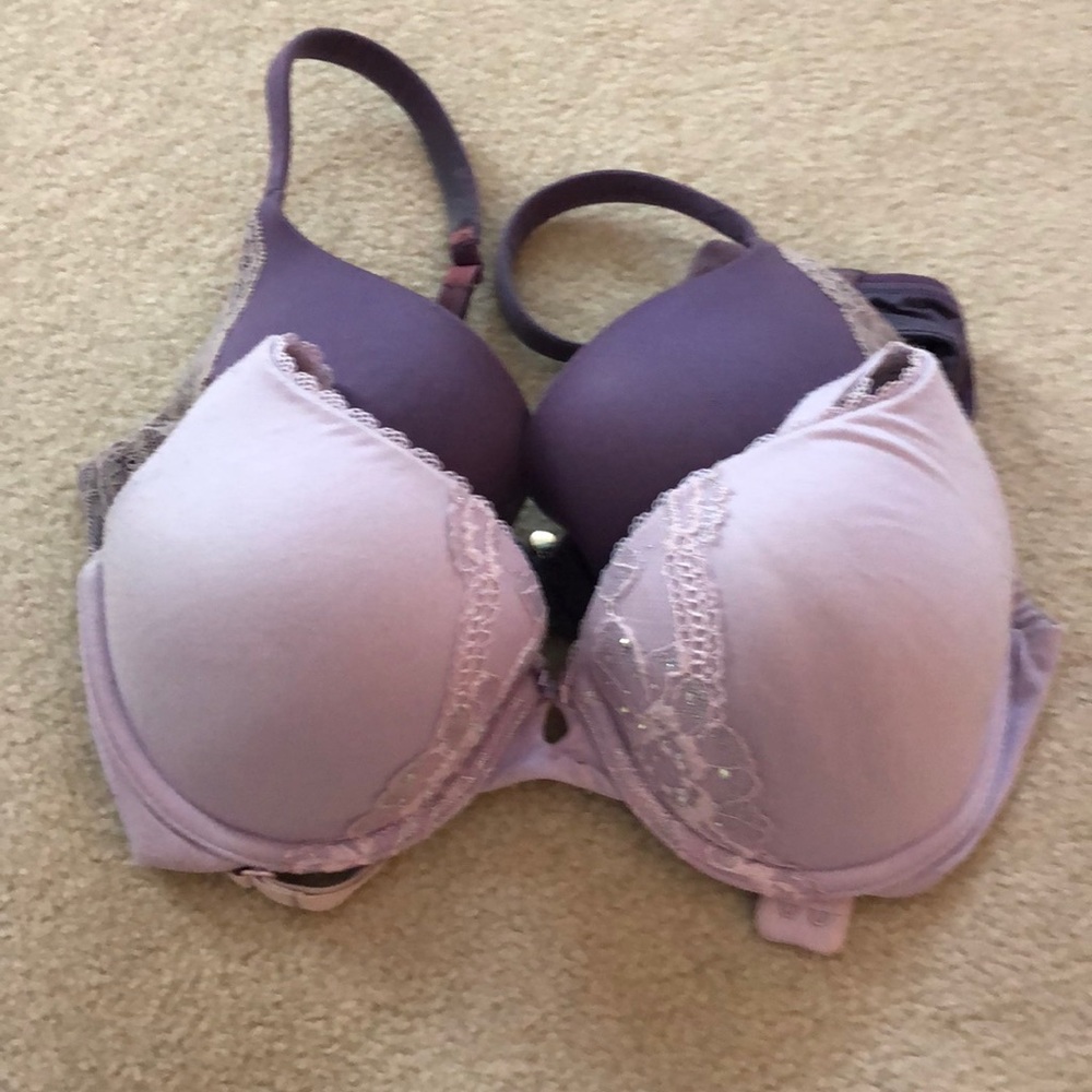 VS Bra Set - Picture 2 of 3
